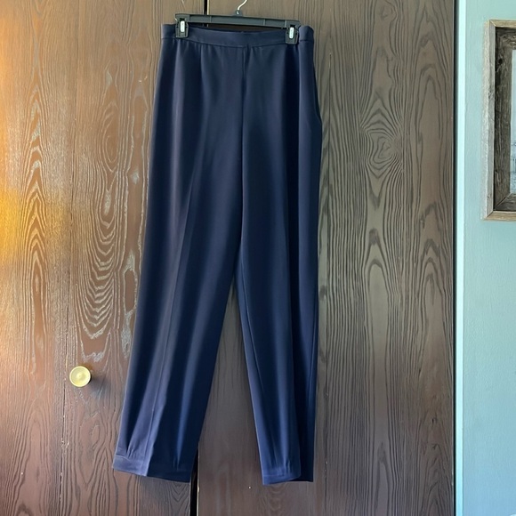 Harris Wallace navy blue slacks. Size 10. - Picture 1 of 6